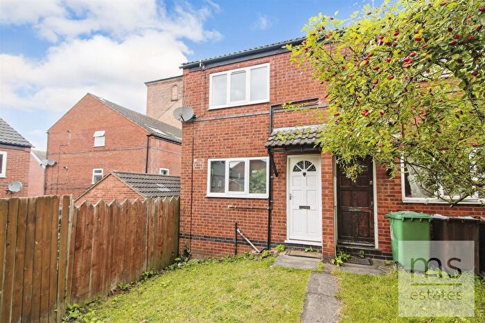 2 Bedroom Semi Detached House To Rent In Allington Avenue, Nottingham, NG7