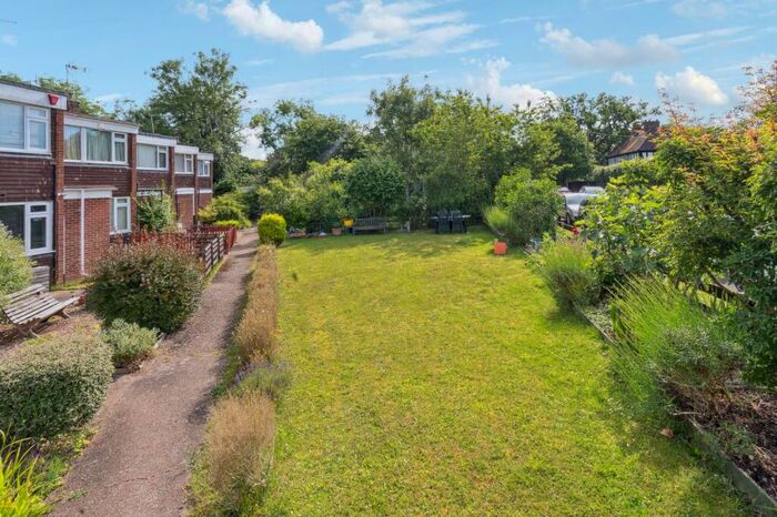 3 Bedroom End Of Terrace House For Sale In Gregory Road, Hedgerley, SL2