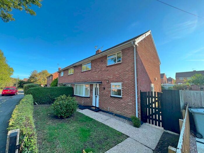 3 Bedroom Semi-Detached House To Rent In Ash Grove, Grantham, NG31