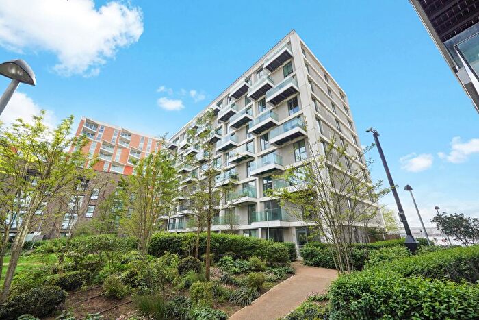 1 Bedroom Flat For Sale In Flotilla House, Cable Street, Beckton Royal Wharf, E16