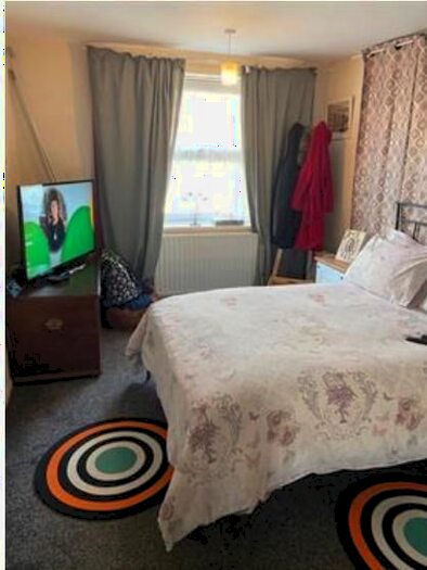 2 Bedroom Flat To Rent In Glebe Court, London Rd, Mitcham, London, CR4