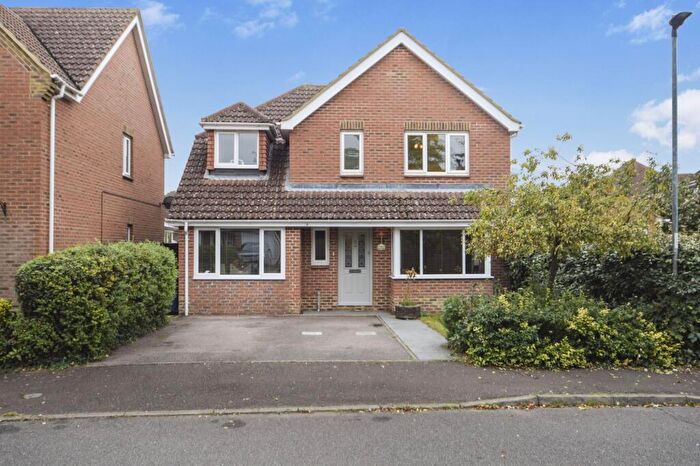4 Bedroom Detached House For Sale In Coulson Way, Alconbury, PE28