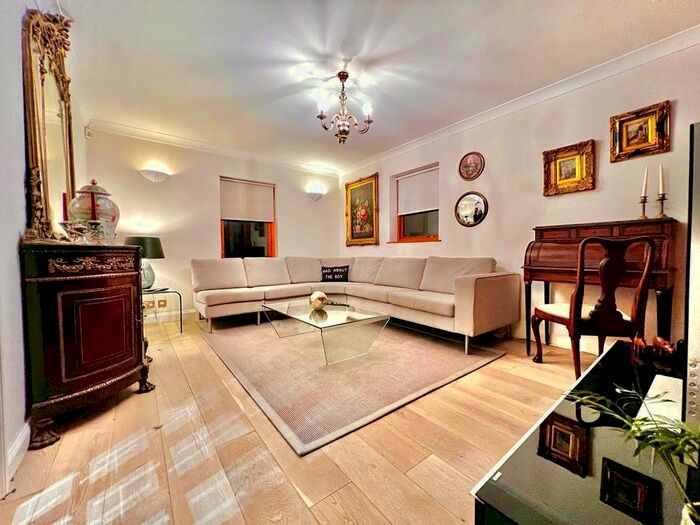 2 Bedroom Semi-Detached House To Rent In Glebe Fold, Chipping, Campden, GL55