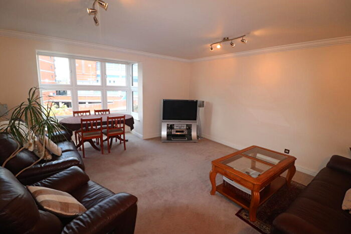 2 Bedroom Apartment To Rent In Symphony Court, Birmingham, B16