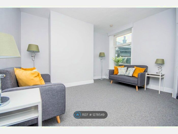 3 Bedroom Terraced House To Rent In Townsend Street, Haslingden, Rossendale BB4