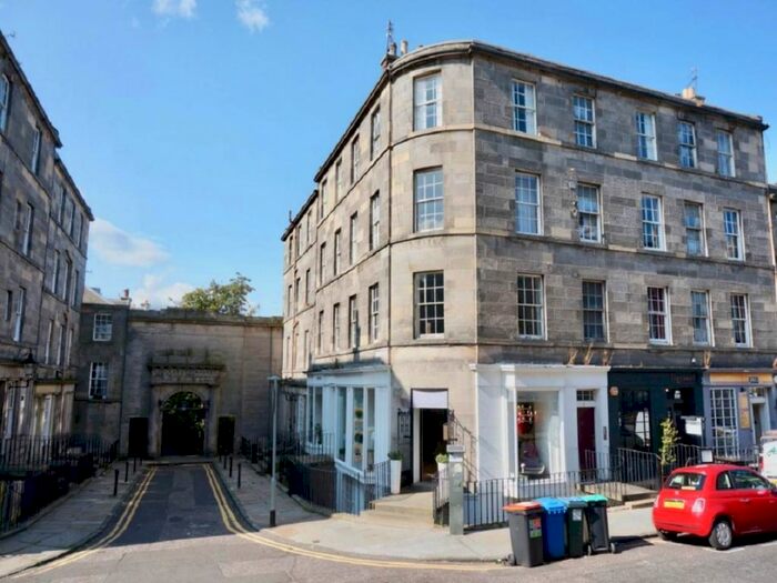 1 Bedroom Flat To Rent In St Stephen Street, Stockbridge, Edinburgh, EH3