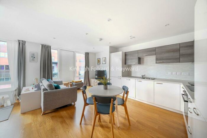 1 Bedroom Flat For Sale In High Road, North Finchley, N12