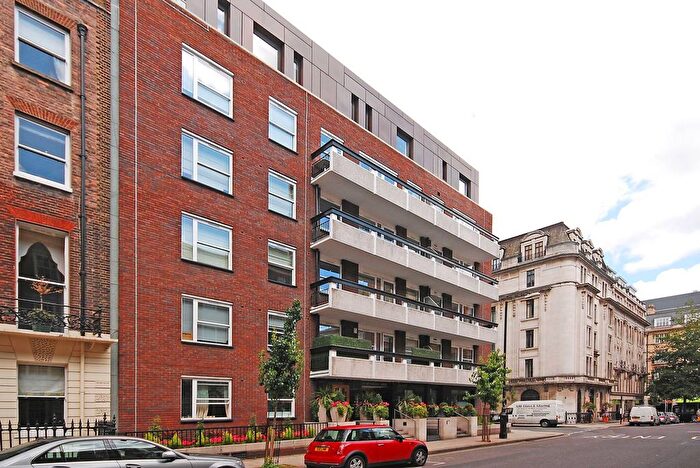 1 Bedroom Flat To Rent In Weymouth Street, Marylebone, London, W1W