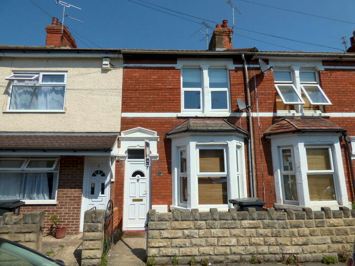 2 Bedroom Terraced House To Rent In Plymouth Street, Swindon, SN1