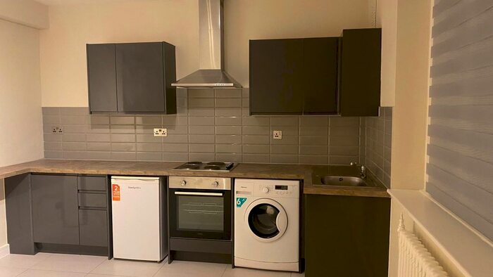 1 Bedroom Flat To Rent In Byron Road, Harrow, HA1