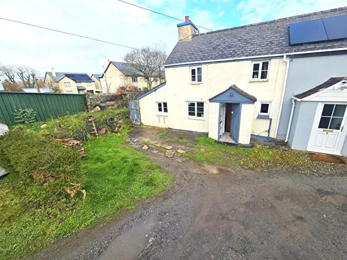 2 Bedroom Cottage For Sale In Lewdown, Okehampton, EX20