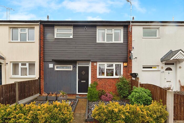 3 Bedroom Terraced House For Sale In Wells Gardens, Basildon, SS14