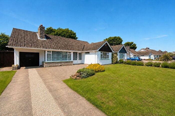 2 Bedroom Detached Bungalow To Rent In Greenways, Highcliffe, Dorset., BH23