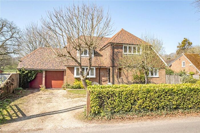 4 Bedroom Detached House For Sale In Hurstbourne Priors, Whitchurch, Hampshire, RG28