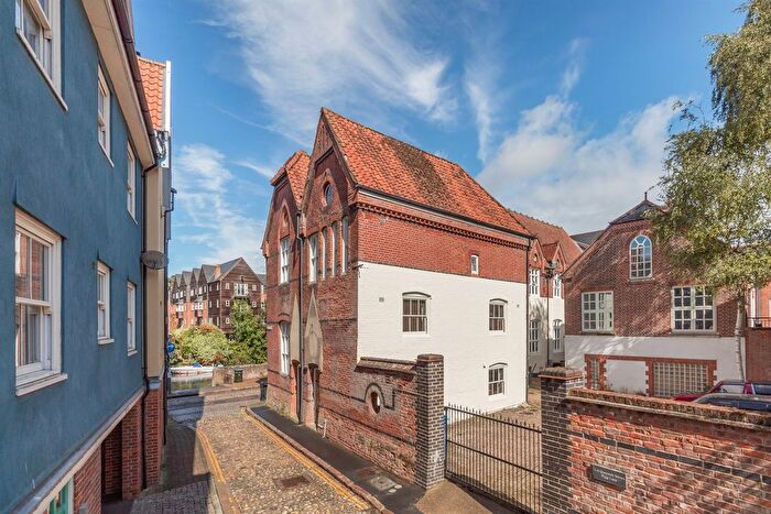 3 Bedroom Property For Sale In Pigg Lane, Norwich, NR3