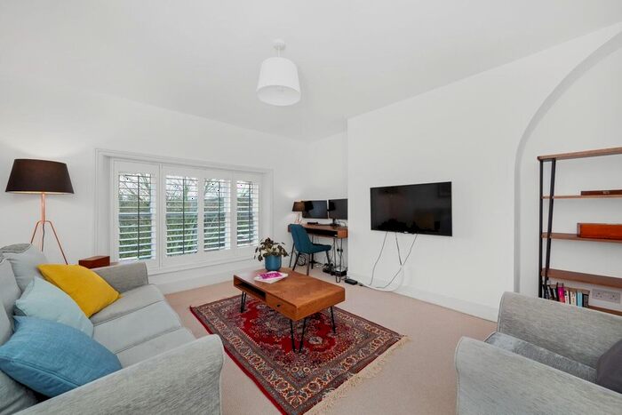 1 Bedroom Flat For Sale In Rosendale Road, Dulwich, SE21