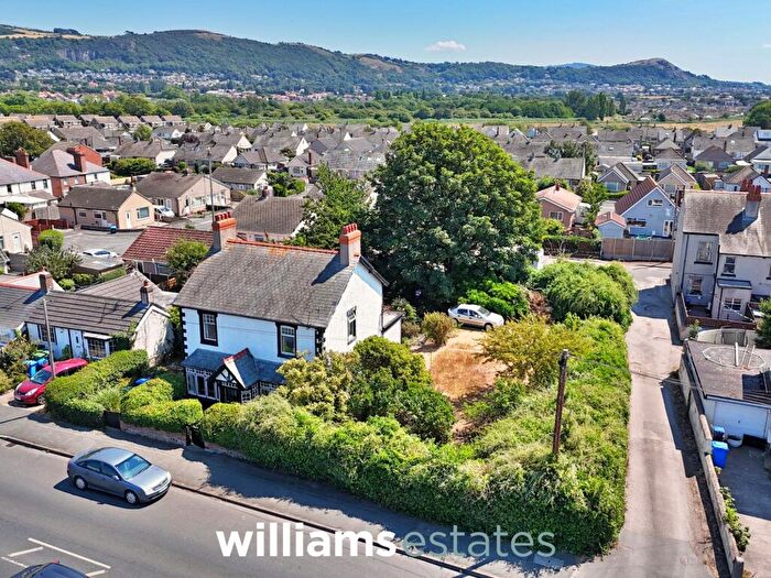 4 Bedroom Detached House For Sale In Victoria Road, Prestatyn, LL19