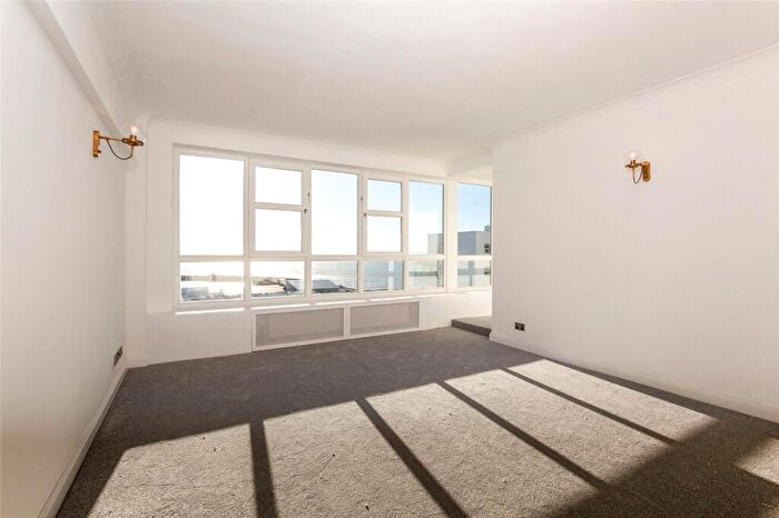 1 Bedroom Apartment For Sale In Marine Gate, Marine Drive, Brighton, BN2