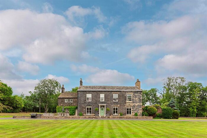 9 Bedroom Detached House To Rent In Scotland Lane, Horsforth, LS18