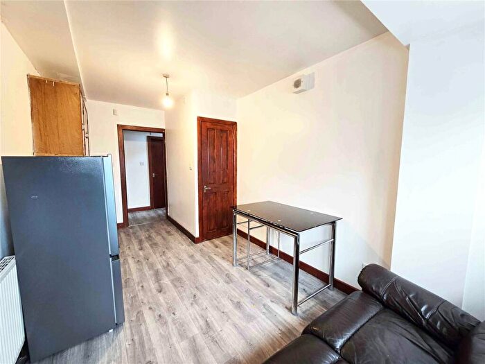 1 Bedroom Apartment To Rent In Althorpe Road, Harrow, HA1