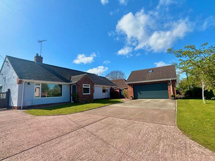 4 Bedroom Bungalow For Sale In Barton Road, Thurston, IP31