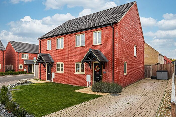 2 Bedroom Semi-Detached House For Sale In Poppy Way, Great Ellingham, NR17