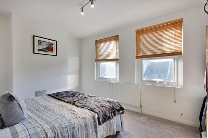 2 Bedroom Terraced House For Sale In Mount Pleasant Road, Dartford, Kent, DA1
