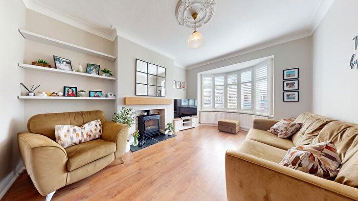 3 Bedroom Semi Detached House For Sale In Hemsley Road, South Shields, Tyne And Wear, NE34