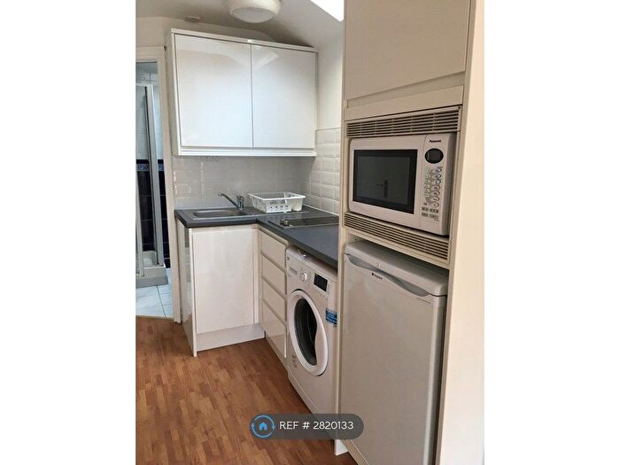 Studio To Rent In Clitherow Avenue, London, W7