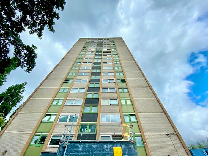 1 Bedroom Flat To Rent In Harrow Court, Stevenage, SG1