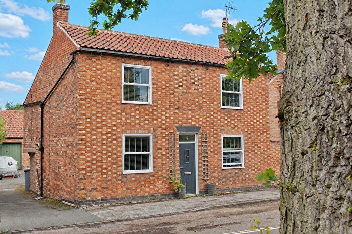 3 Bedroom Detached House For Sale In The Green, Collingham, NG23