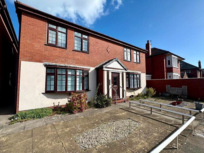 1 Bedroom Flat To Rent In A Carmont Court, South Shore, FY4