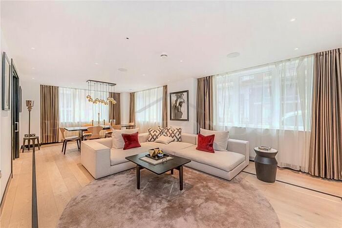 3 Bedroom Flat To Rent In Chapter Street, Westminster, London, SW1P