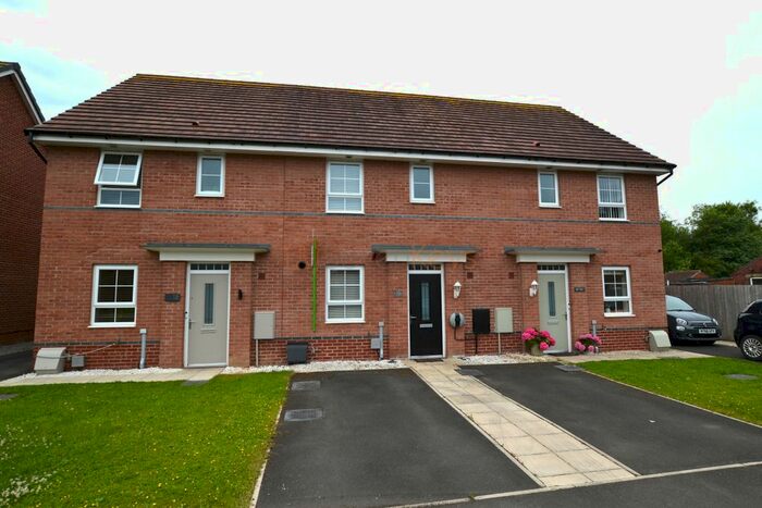 3 Bedroom Terraced House To Rent In Danbury Close, Teal Farm, Washington, Tyne And Wear, NE38