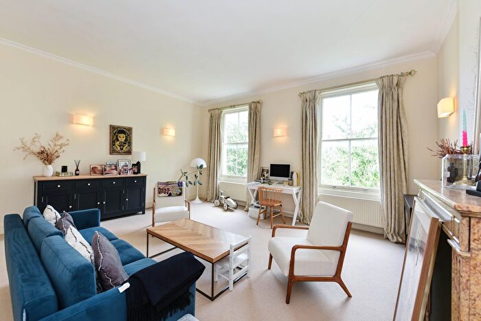 3 Bedroom Maisonette To Rent In Brunswick Gardens, London, W8