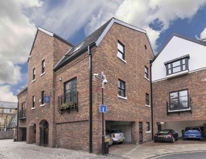 1 Bedroom Flat To Rent In Galena Arches, Galena Road, London, W6