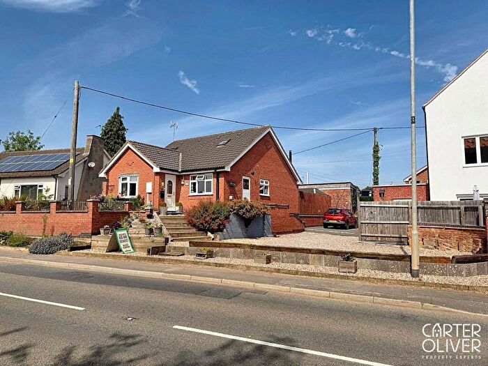 4 Bedroom Detached Bungalow For Sale In Lutterworth Road, Walcote, LE17