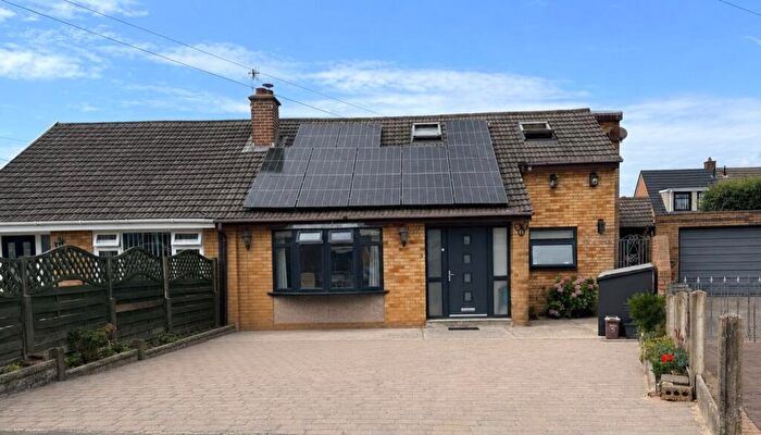 4 Bedroom Semi-Detached Bungalow For Sale In Ballas Close, North Cornelly, CF33