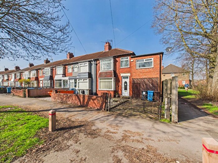 4 Bedroom End Terrace House For Sale In James Reckitt Avenue, Hull, East Riding Of Yorkshire, HU8