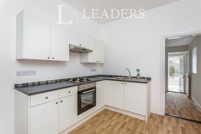 3 Bedroom Terraced House To Rent In Darlington Road, Southsea, PO4