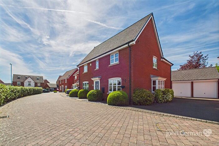 4 Bedroom Detached House For Sale In Woodroffe Way, East Leake, LE12