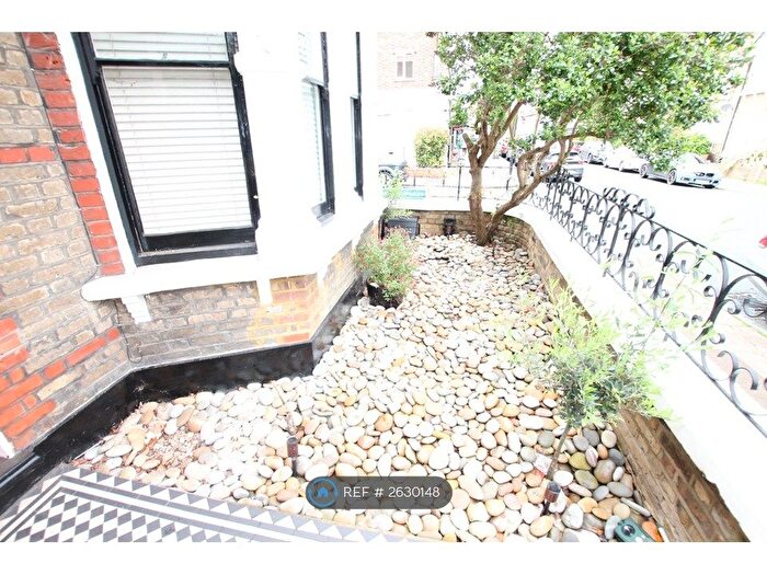 2 Bedroom Flat To Rent In Lewisham, Lewisham, SE4