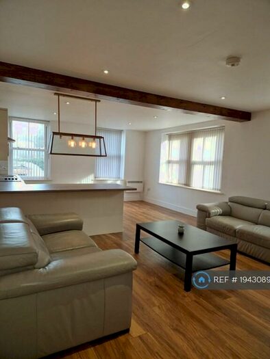 2 Bedroom Flat To Rent In Dugdale Street, Burnley, BB11