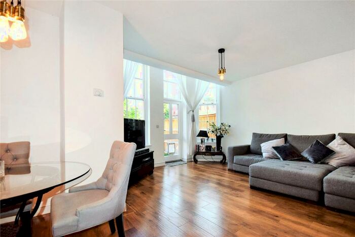 3 Bedroom Terraced House To Rent In Jepson Drive, Stone, Dartford, DA2