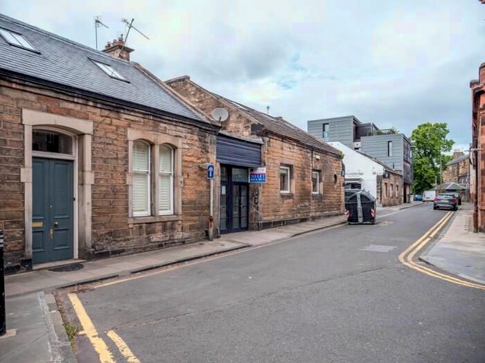 1 Bedroom Flat To Rent In Dean Bank Lane, Edinburgh, EH3
