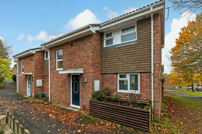 2 Bedroom End Of Terrace House To Rent In Ramsay Road, Kings Worthy, SO23