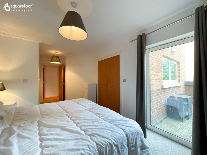2 Bedroom Apartment To Rent In Heol Tredwen, Cardiff, CF10