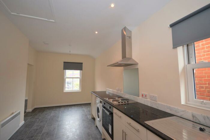 Studio To Rent In St Johns Road, Stansted, Essex, CM24