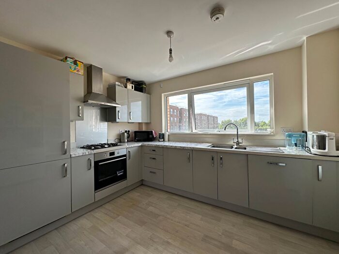 2 Bedroom Flat For Sale In Galton Road, Cambridge, CB3