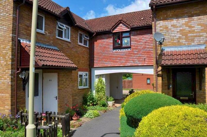 1 Bedroom Property To Rent In Brackenbury, Andover, SP10